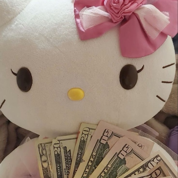 Meet your Posher, Emma - Picture 1 of 1